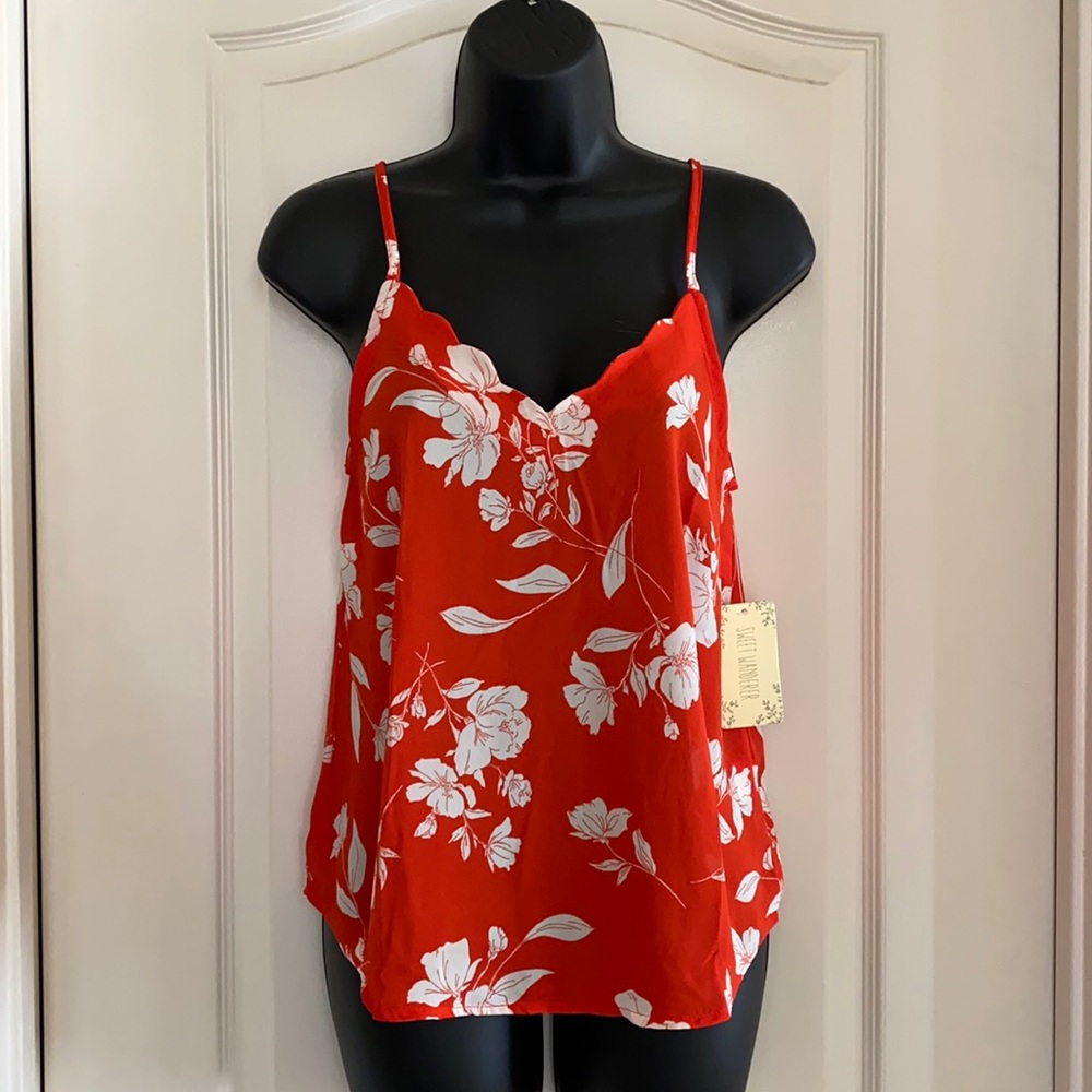 Floral print camisole top.